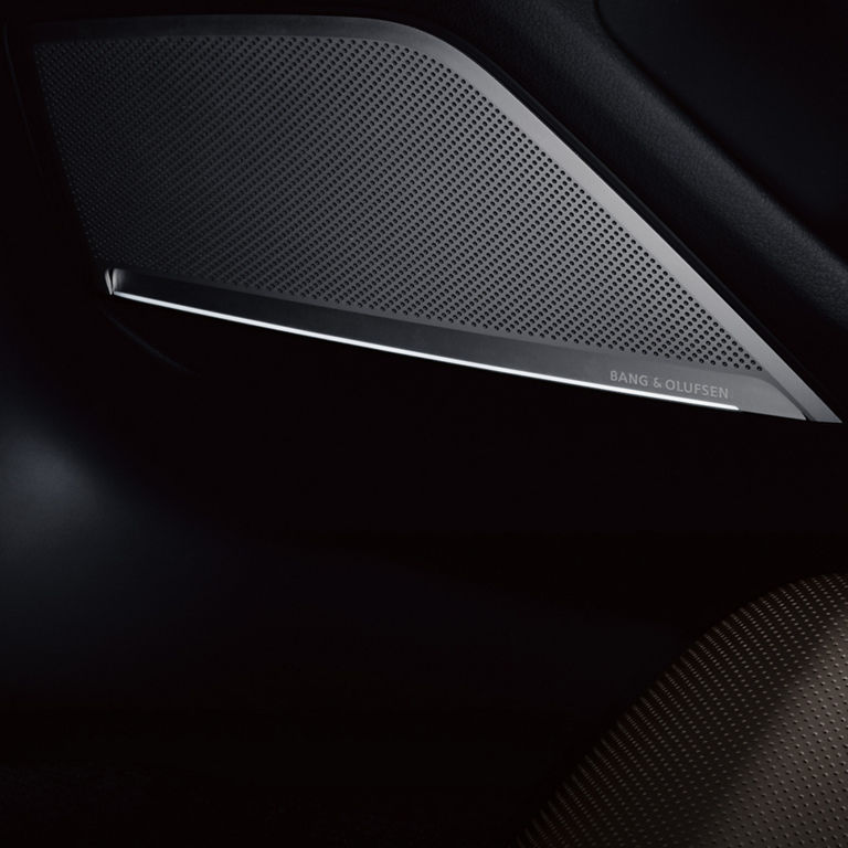 Close-up of the Bang & Olufsen speakers in the Audi A7 Sportback. 