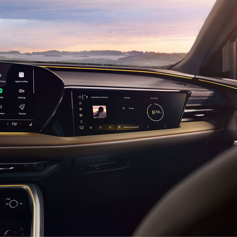 Close-up of the MMI touch display system in the all-new Audi Q5 Sportback.