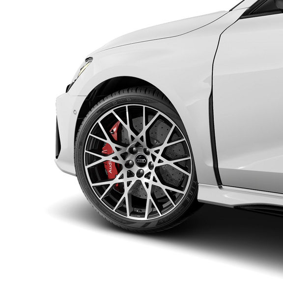 Close up on the front tire of the Audi RS 3.