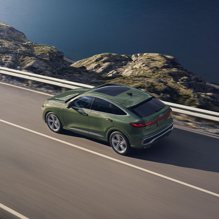 Arial view of the Audi Q5 Sportback in motion.