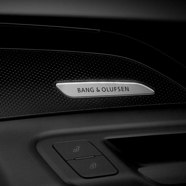 Close up of the Bang & Olufsen sound system in the Audi Q5.