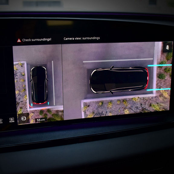 Close-up of the top view camera in the Audi Q8.