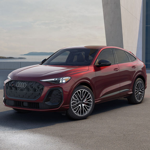 3/4 side profile of the Audi SQ5 Sportback.