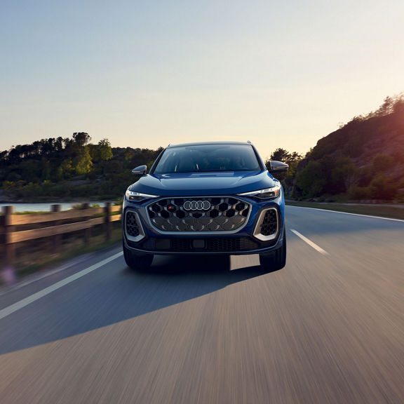 Front view of the Audi SQ5 accelerating.
