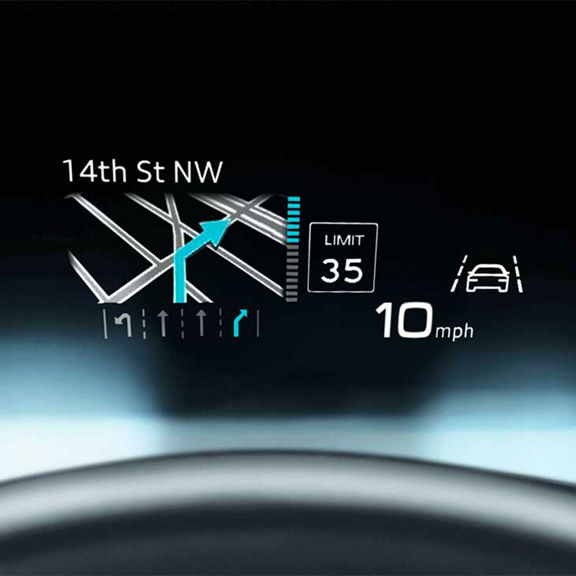 Demonstration of the head-up display in the Audi A6.