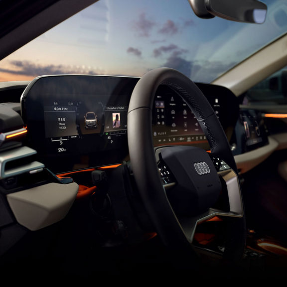 View of the wraparound virtual cockpit in the Audi A5.