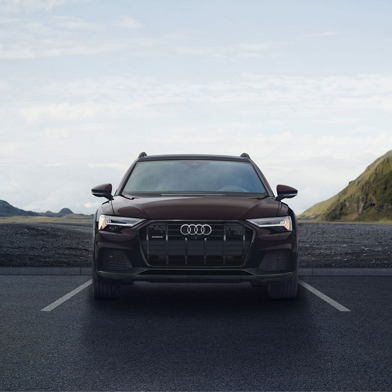 Front profile of the Audi A6 allroad® parked.