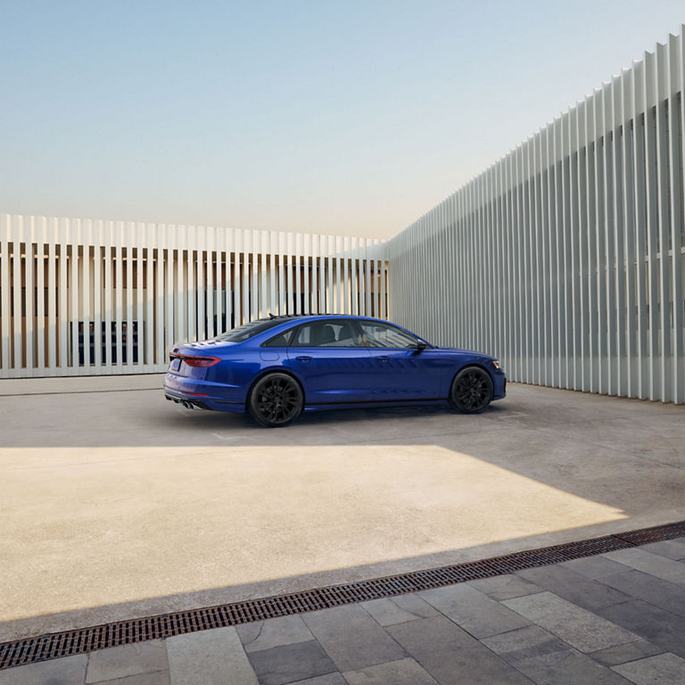 Side profile of the Audi S8.