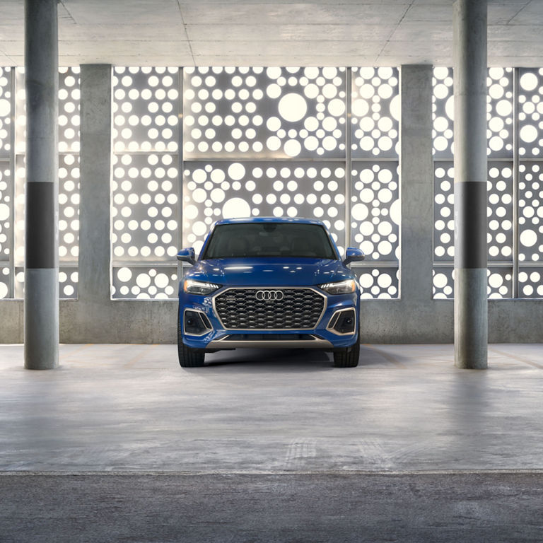 Front profile of the Audi Q5 Sportback showing the LED headlights.