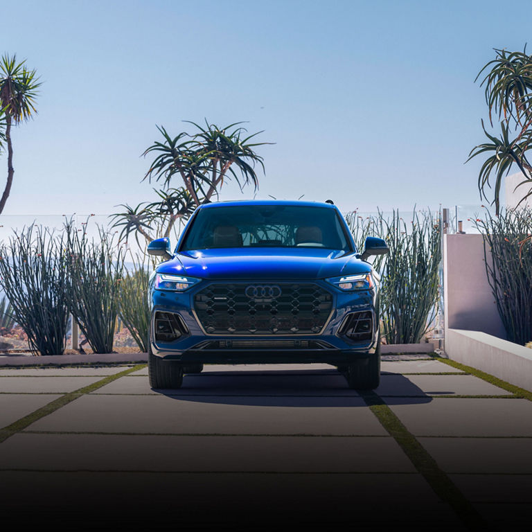 Front view of the Audi Q5 parked.