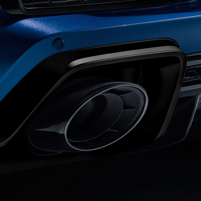 Close up of the Sport exhaust on the Audi R8 Coupé.