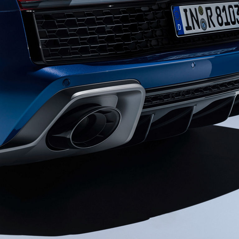 Gros plan du système d’échappement sport de l'Audi R8 Spyder.