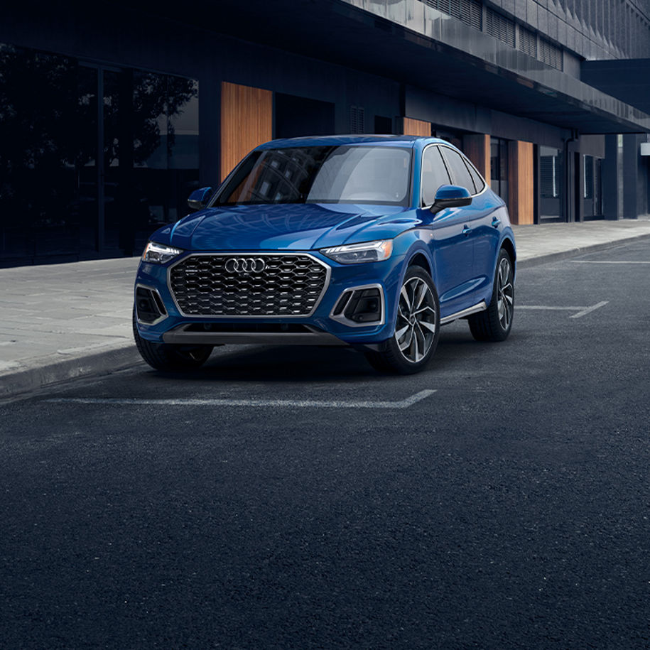 Profil avant aux trois quarts de l'Audi Q5 Sportback.