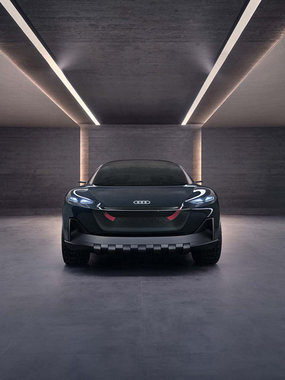 Front view of the Audi activesphere concept.