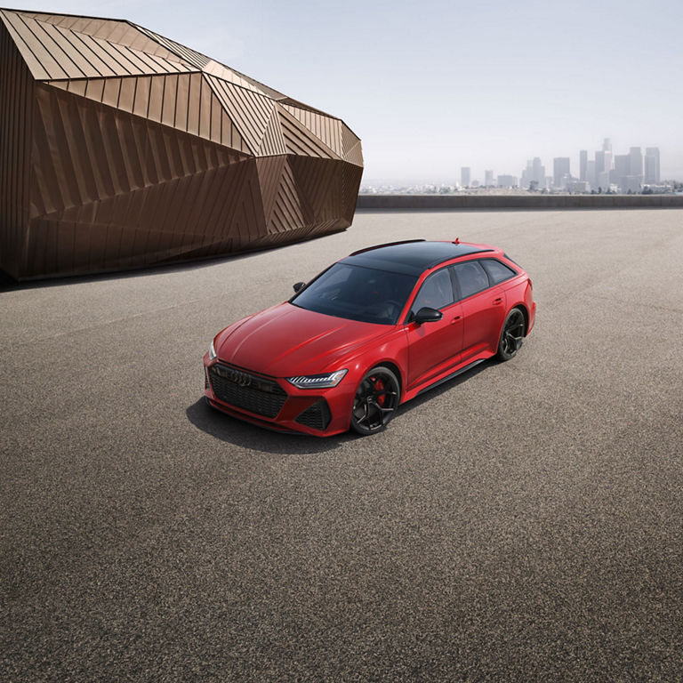 Aerial view of the Audi RS 6 Avant.