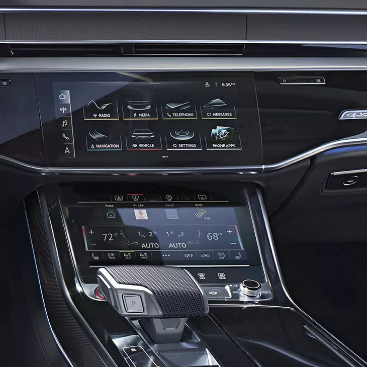 Audi MMI® touch response system in the Audi S8.