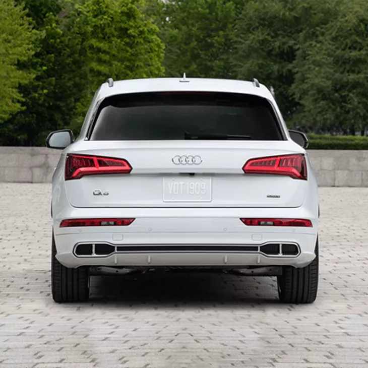 Rear-view of the Audi Q5.