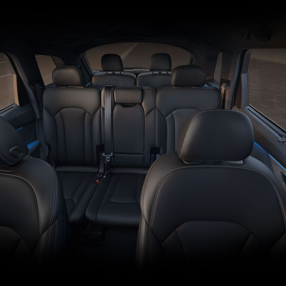 Interior view of the Audi Q7.