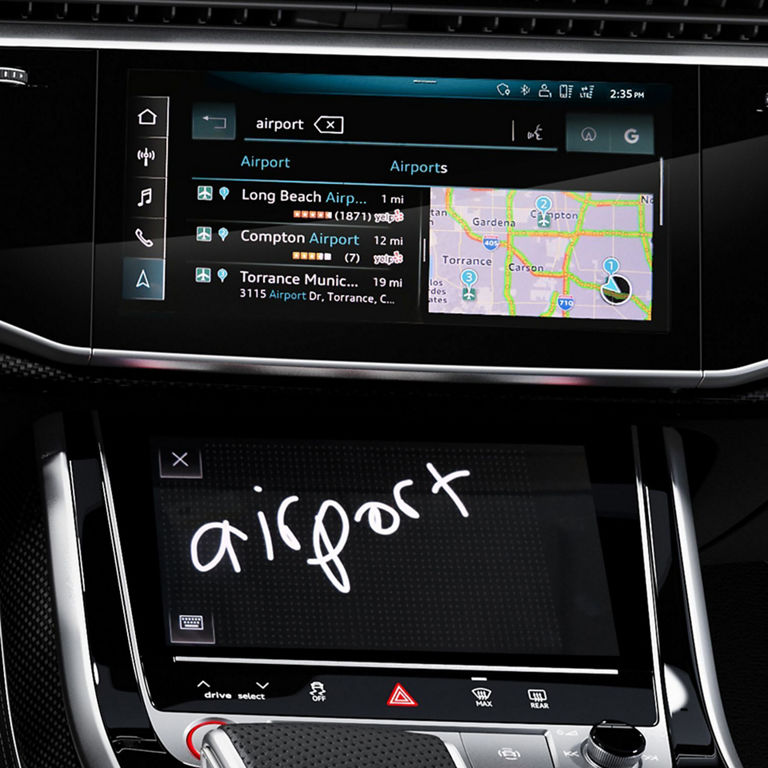 Close-up of the MMI® touch response system in the Audi SQ7.