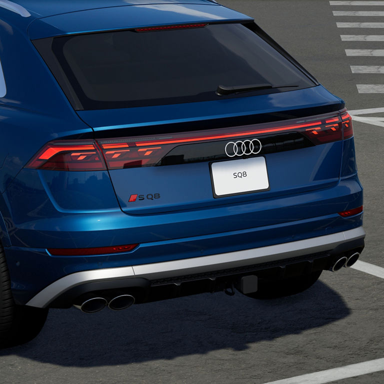 Rear view of the Audi SQ7.