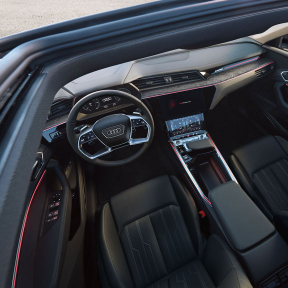 Interior view of the Audi Q8 e-tron® seats.