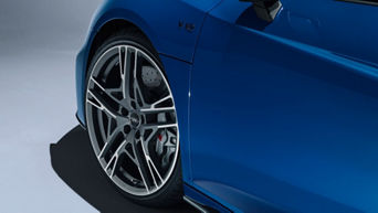 Vue rapprochée d’un pneu