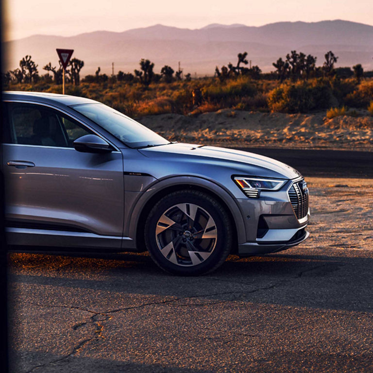 Close-up of the front passenger side in the Audi e-tron® Sportback.
