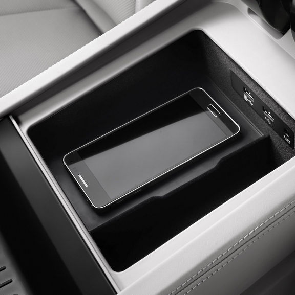 Close-up of the phone box in the Audi R8 Coupe.