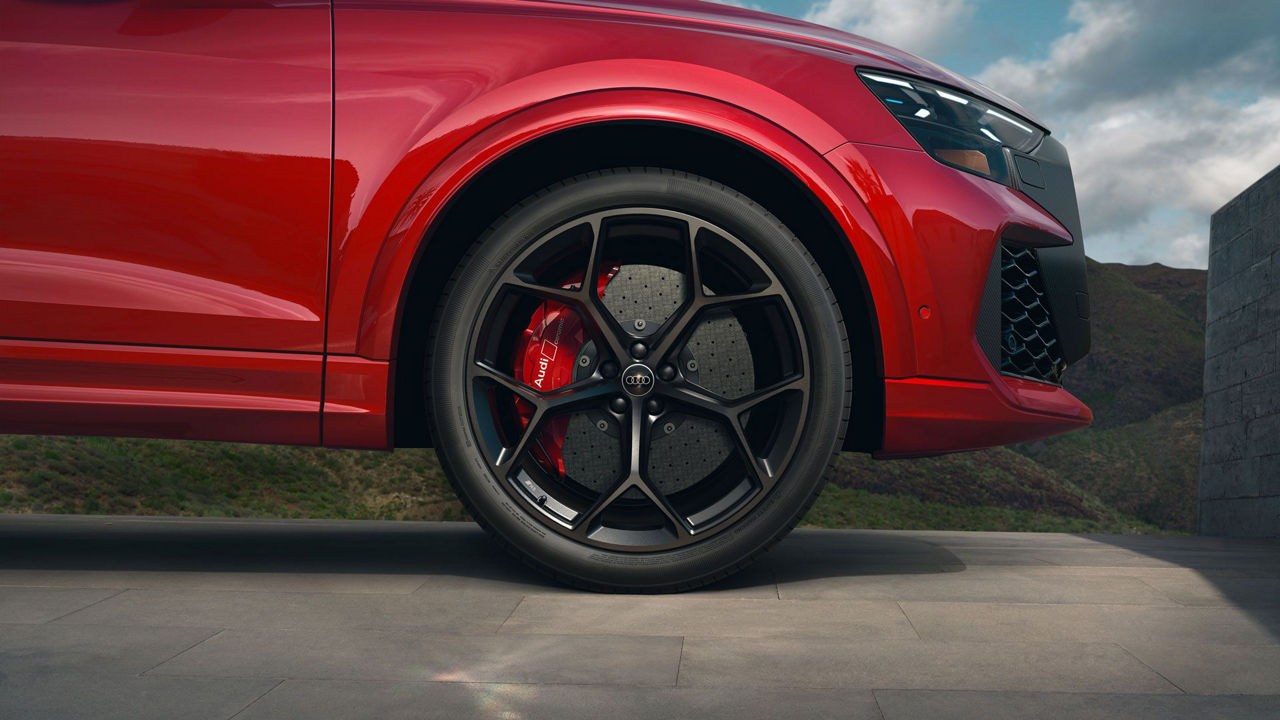 2025 Audi RS Q8