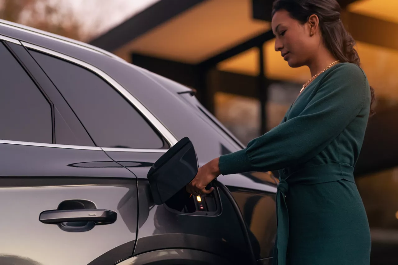 Electric Vehicle Dealer near Nobleton ON