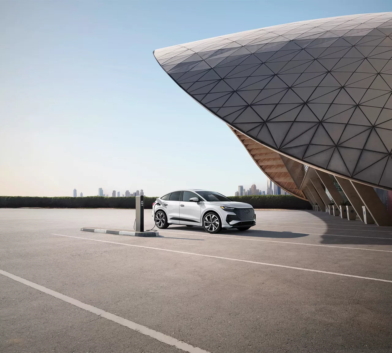 Electric Vehicle Dealer in Newmarket ON