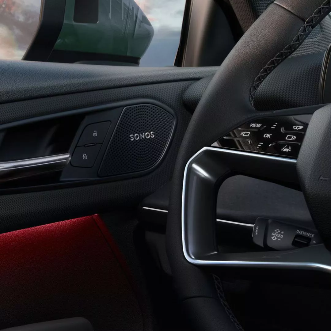 Image of a Sonos speaking inside the 2026 Q3