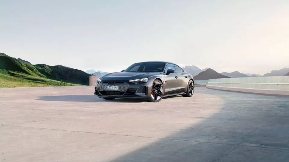 Audi e-tron GT parked image