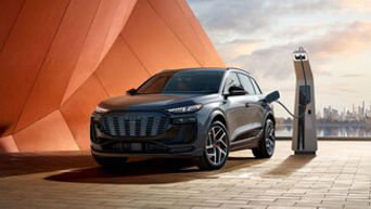 2025 Audi Q6 e-tron *NEW* MODEL