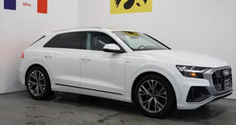 2023 Audi Q8 55 Prestige 