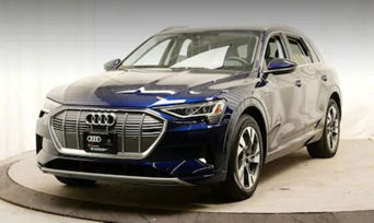 2022 Audi e-tron Premium 