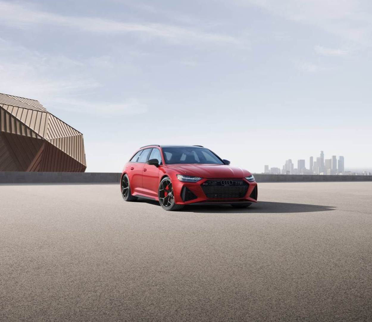 RS6 Avant Front Profile Parked 