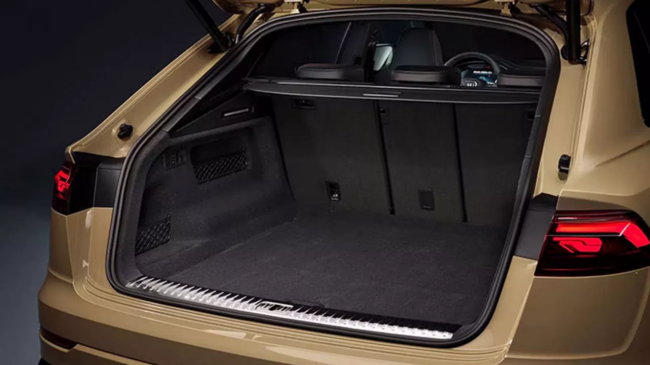 Audi Q8 Interior