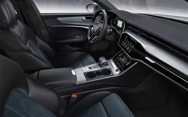 Luxurious Interior & Groundbreaking Technology