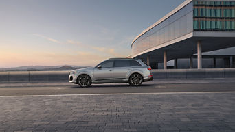 2025 Audi Q7 45 TFSI quattro