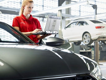 Routine Audi vehicle service