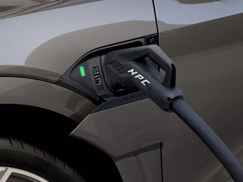 2024 Audi Q8 e-tron