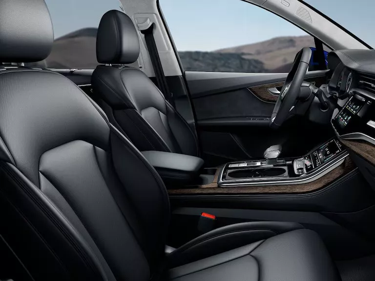Audi Q7 SUV interior