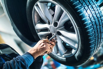 Image of Audi service.