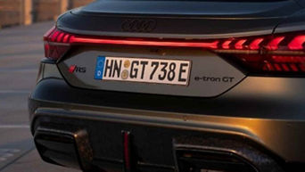 Vue arrière de l’Audi RS Tron