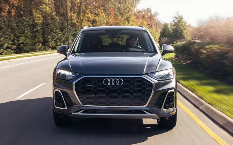 Santa Barbara, CA - 2025 Audi Q5 Plug-in Hybrid's Mechanical