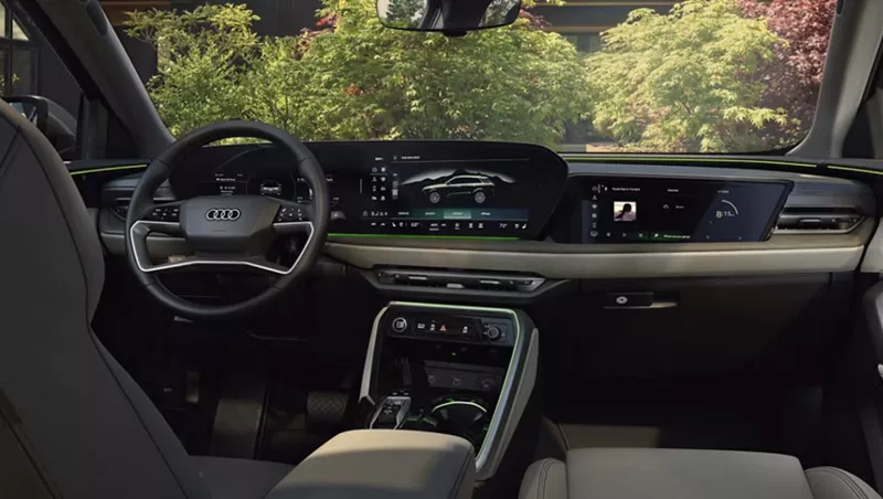Lamont, CA - 2025 Audi Q5's Interior