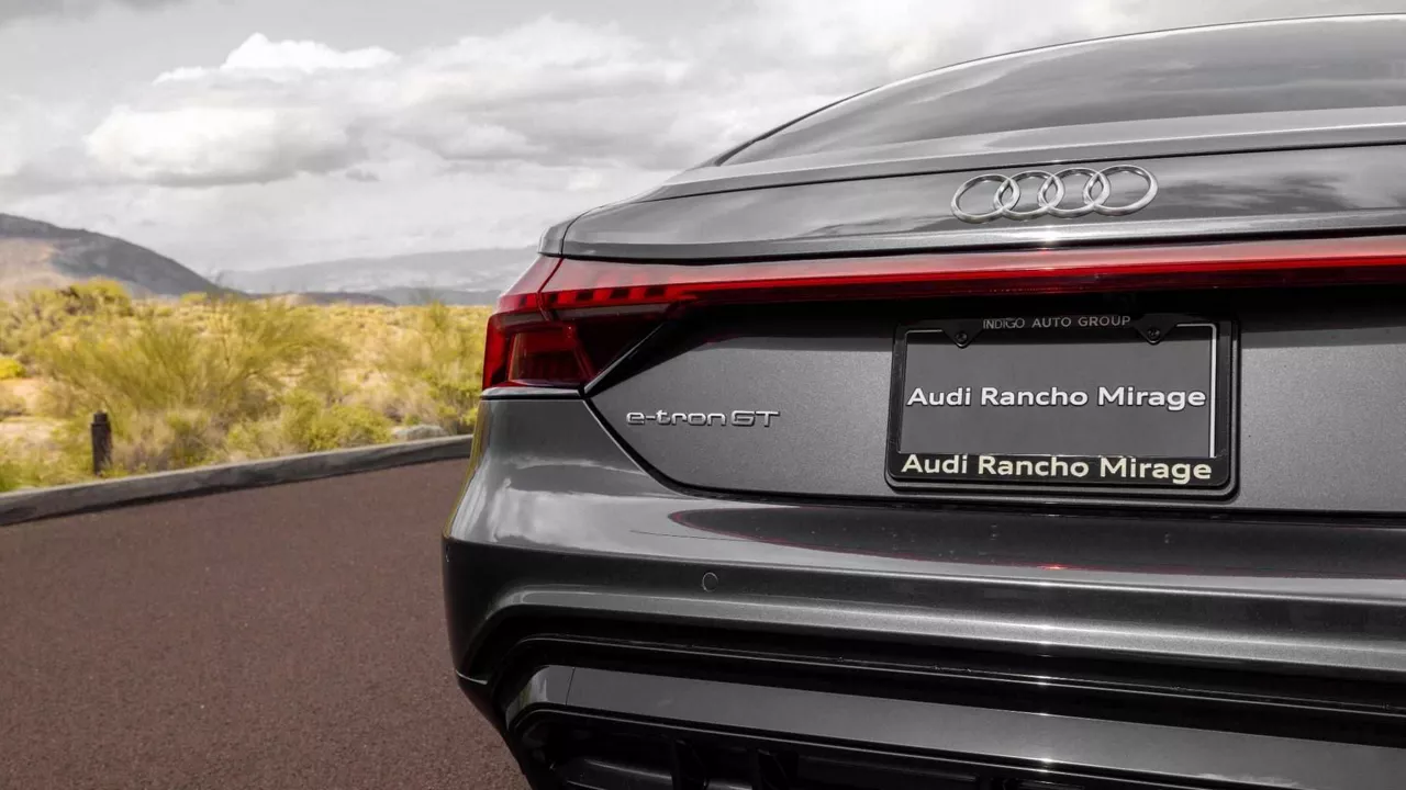 Rear painting view of an Audi E-tron GT parked.