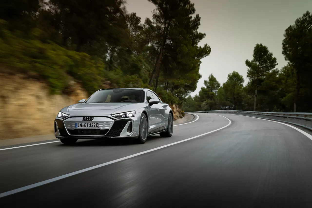 Audi S e-tron GT driving