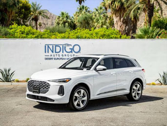 front facing 2025 Audi Q5 parked